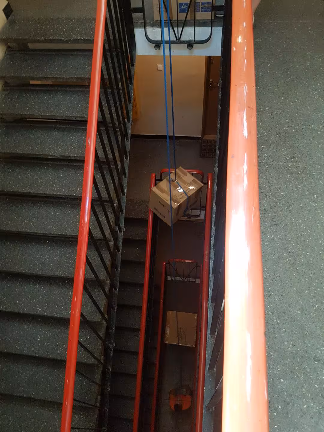 pudła na linkach